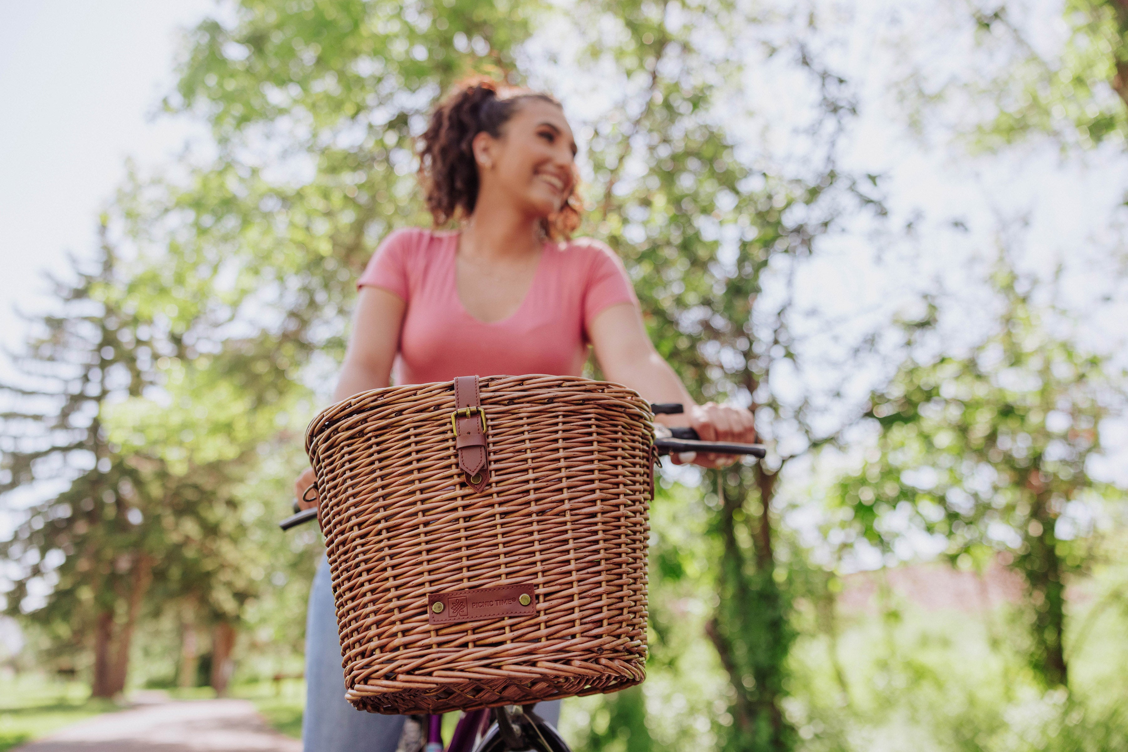 Cambridge Bicycle Basket-Picnic Time Family of Brands
